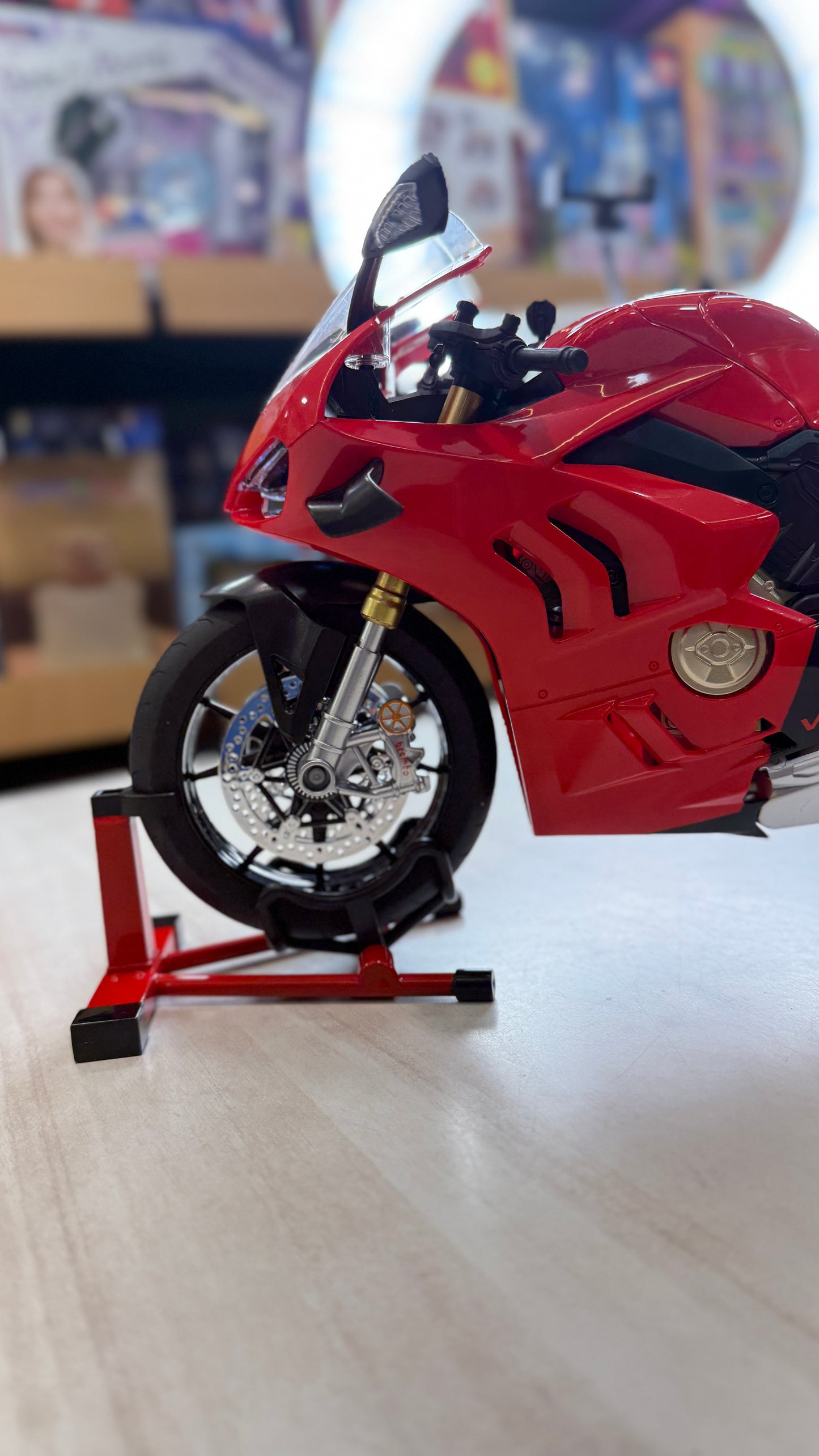 Ducati bike Super Bike Motor Cycle - with smoke and lights Tiny Figure Racing Sports Max Energy Power