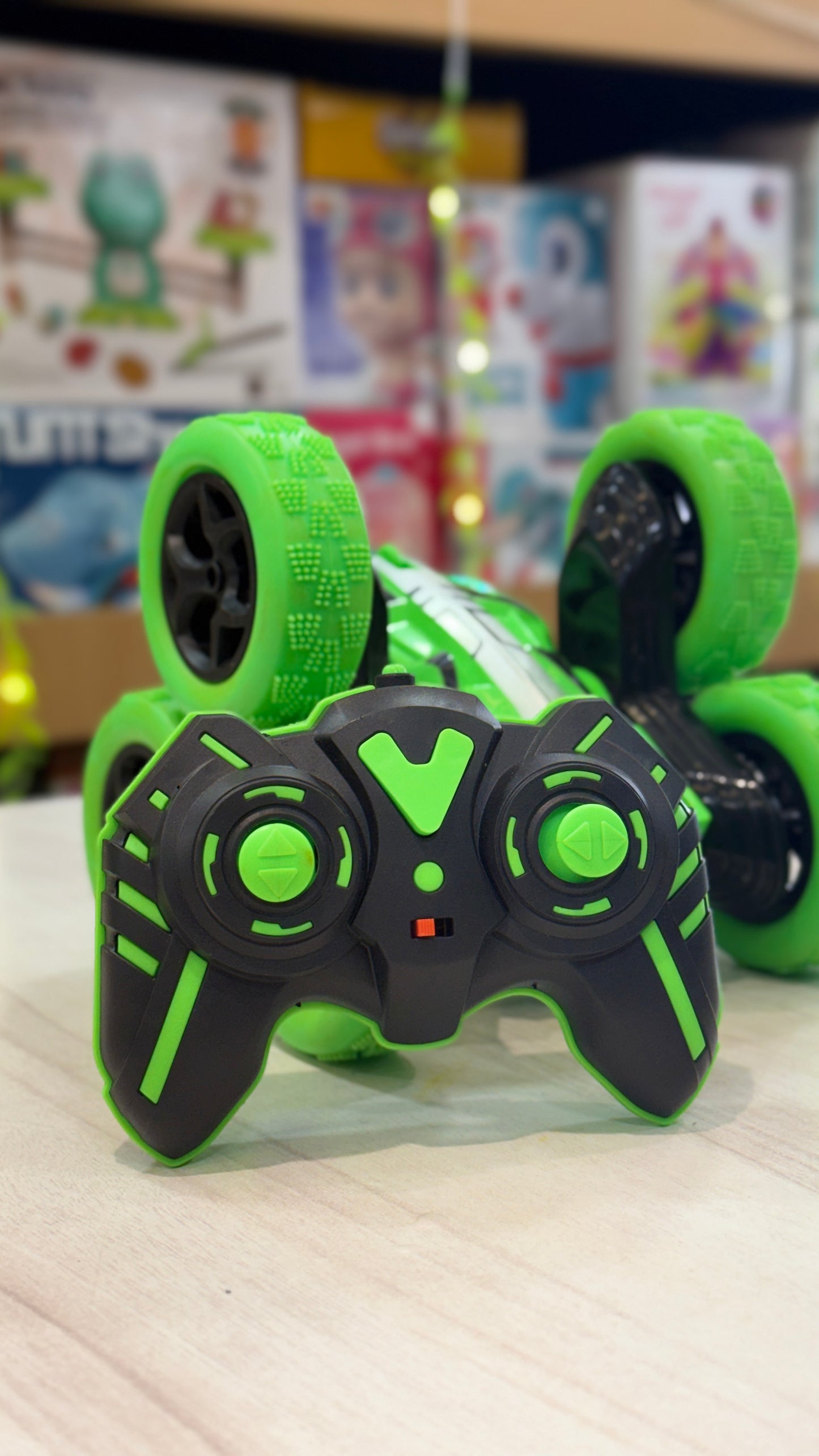 (Unbreakable ) Battery Operated Six Wheels Double Flip Stunt Toy Car