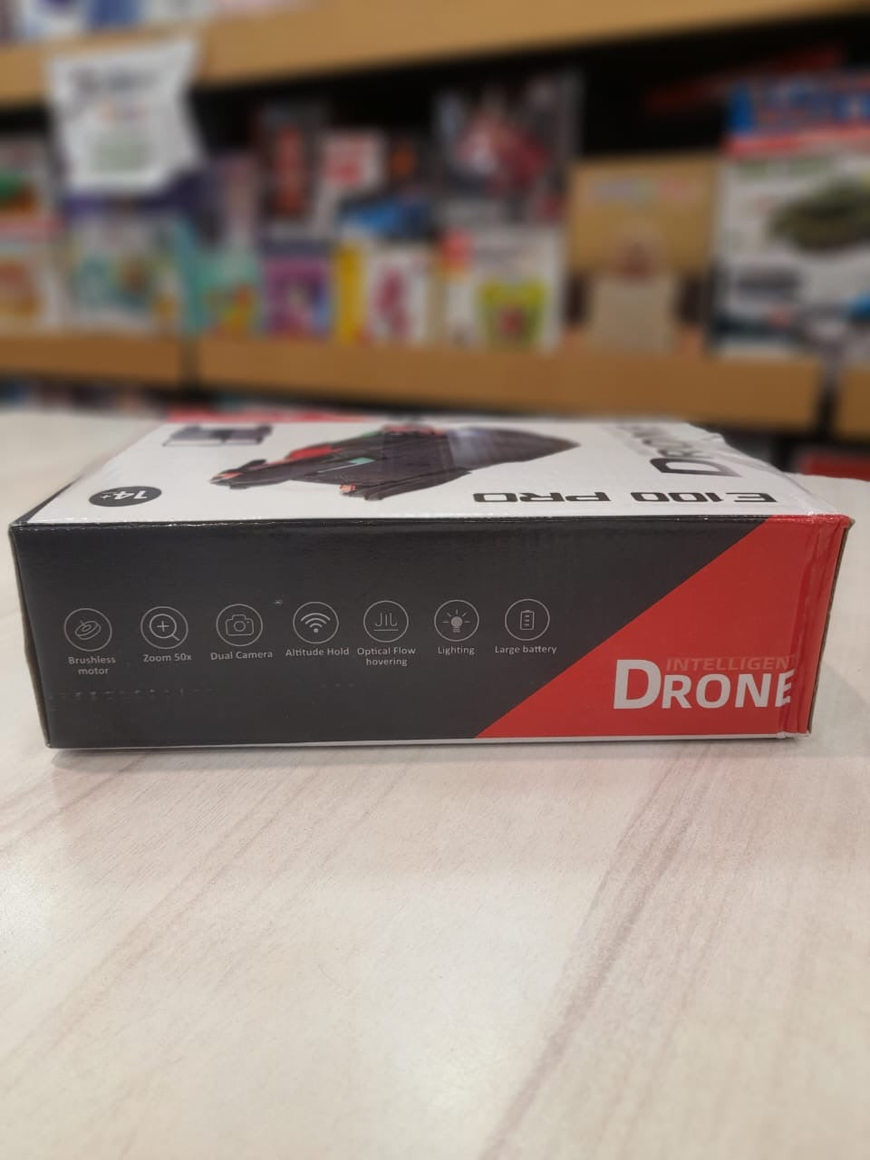 E100 brushless drone with 1 battery and remote