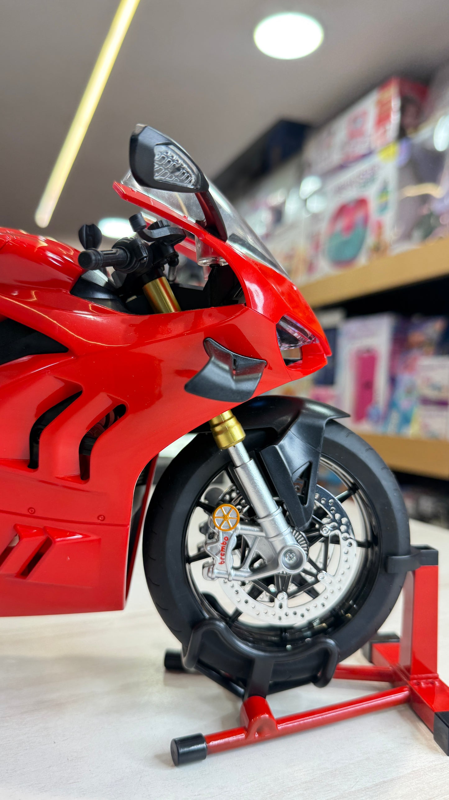 Ducati bike Super Bike Motor Cycle - with smoke and lights Tiny Figure Racing Sports Max Energy Power