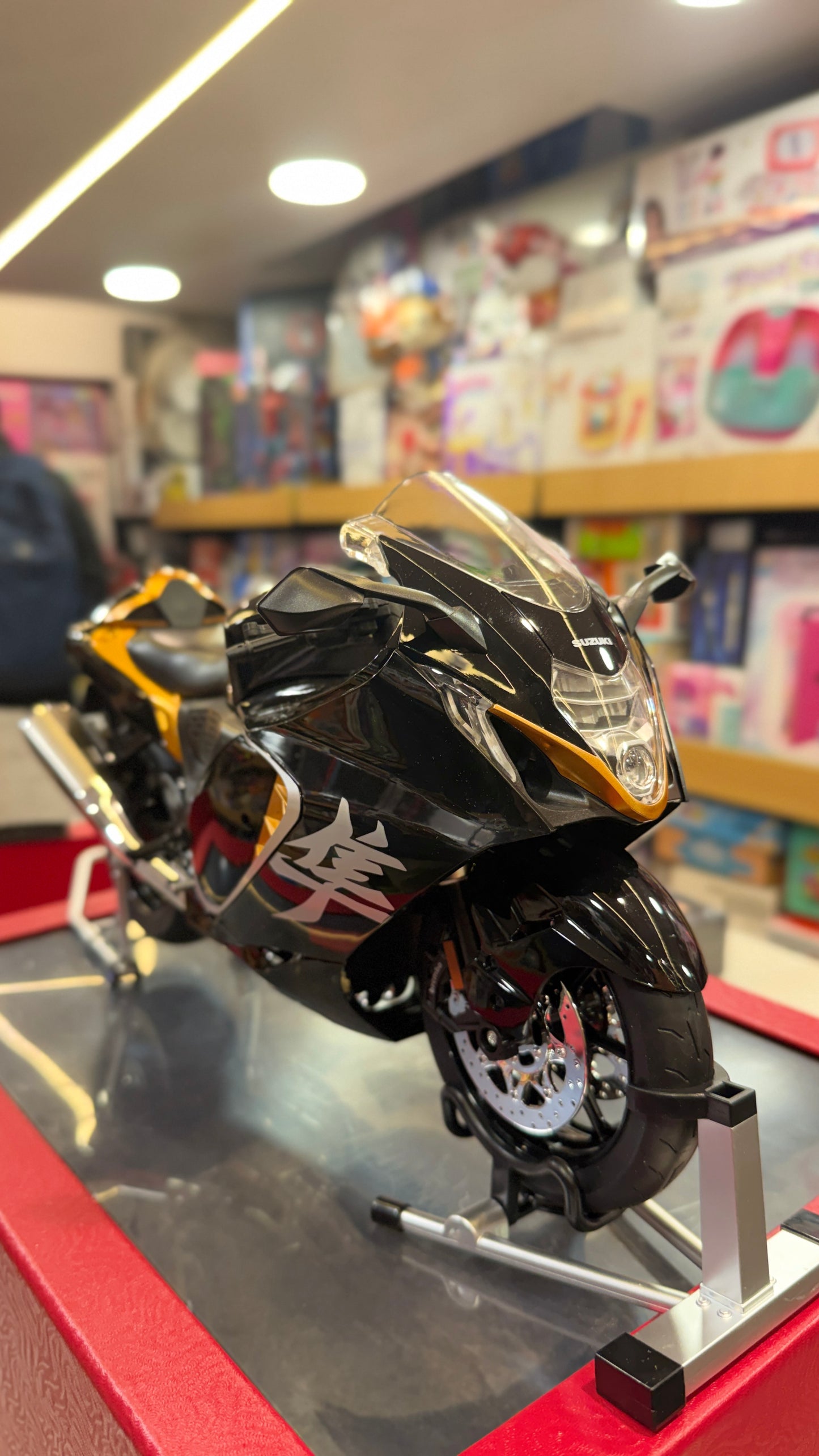 Hayabussa Bike Motor Cycle - with smoke and lights Tiny Figure Racing Sports Max Energy Power scale model 1:6 - smoke and real key - playmaster toys