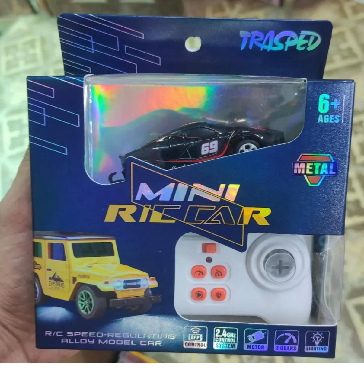 (Diecast metal) New smallest rc vehicle car for kids - remote control rc car with lights and speed changing  (rechargeable)