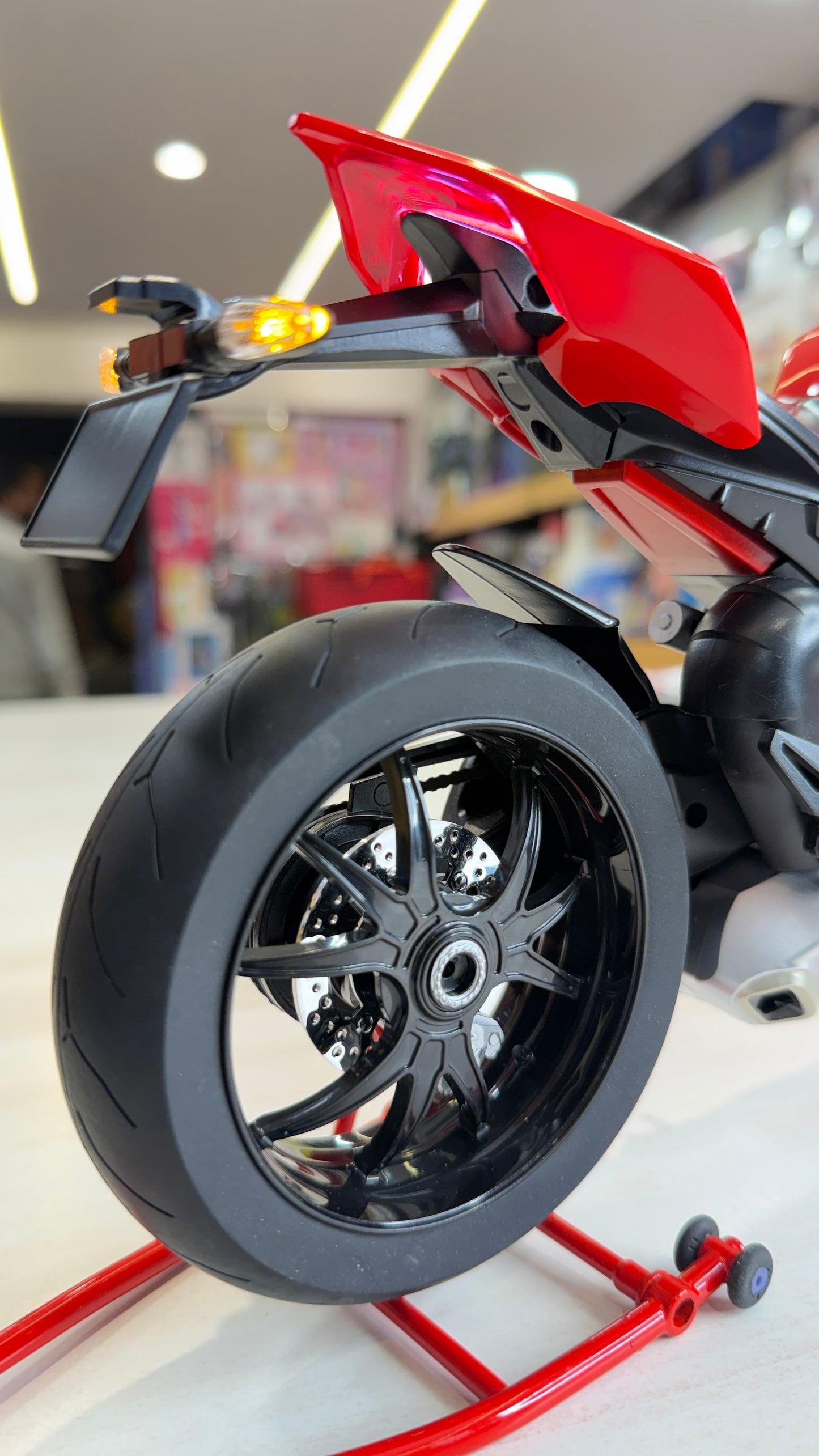 Ducati bike Super Bike Motor Cycle - with smoke and lights Tiny Figure Racing Sports Max Energy Power