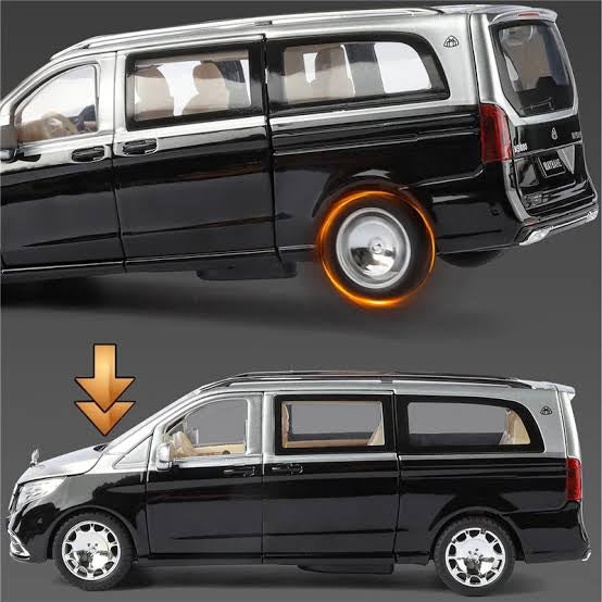 Scale model 1/24  - diecast car with lights with remote controlled doors