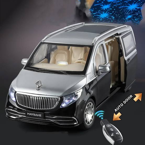 Scale model 1/24  - diecast car with lights with remote controlled doors