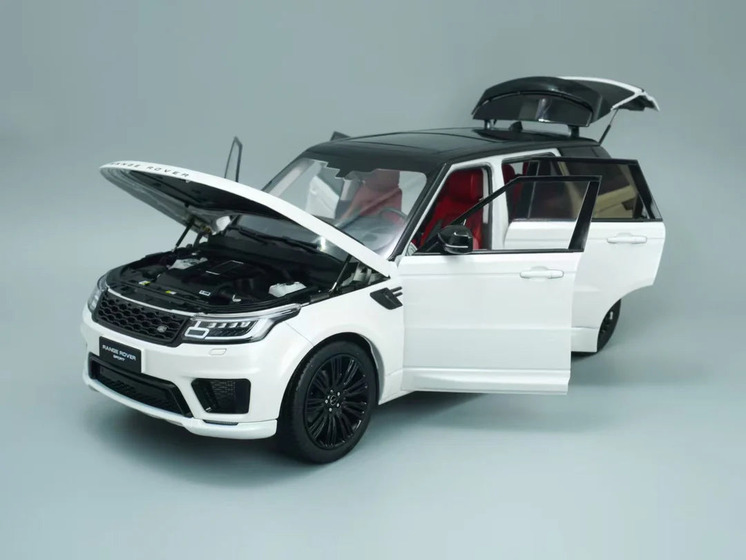 Real model Alloy Metal Pull Back Die-cast Car 1:18 range rover  with lights and roof- Openable door with Light & Music