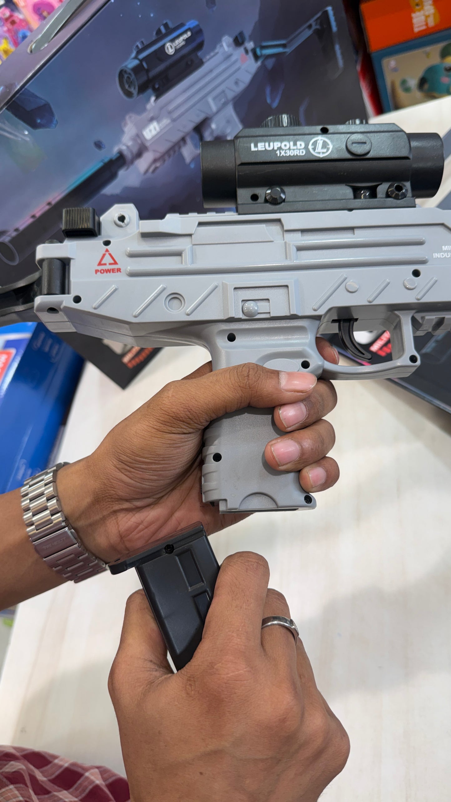 BIG SIZE UZI  gun Full speed Automatic jelly blaster gun + orbeezz Gun - rechargeable jelly shot gun - water bomb